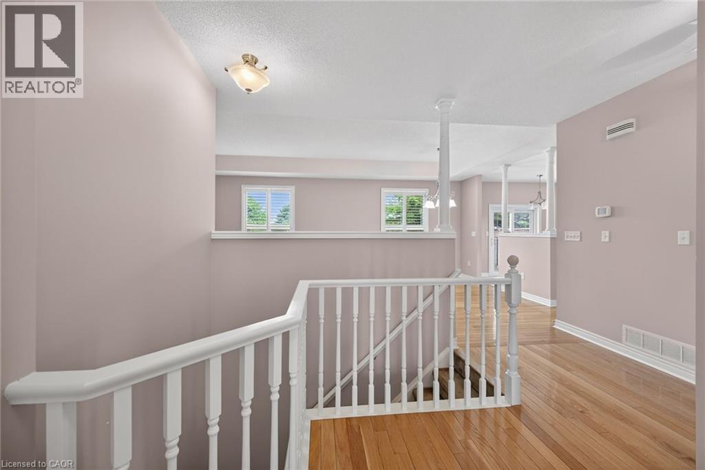 44 Riveroaks Drive, Mount Hope, Ontario  L0R 1W0 - Photo 13 - 40832807