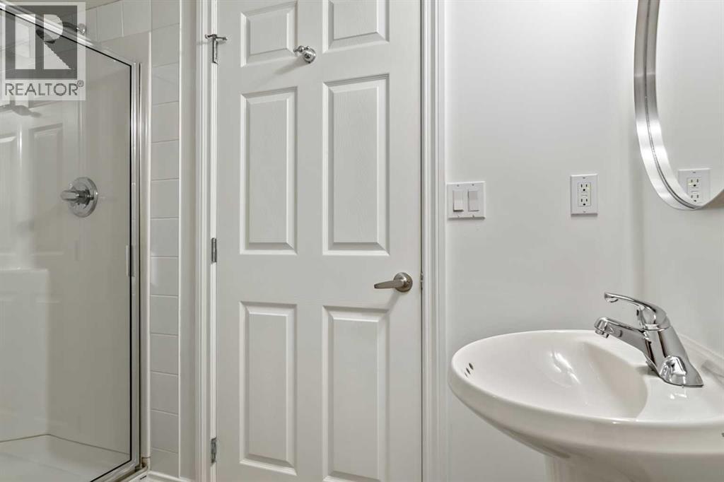 14 Crystal Shores Hill, Okotoks, Alberta  T1S 2H7 - Photo 32 - A2311680