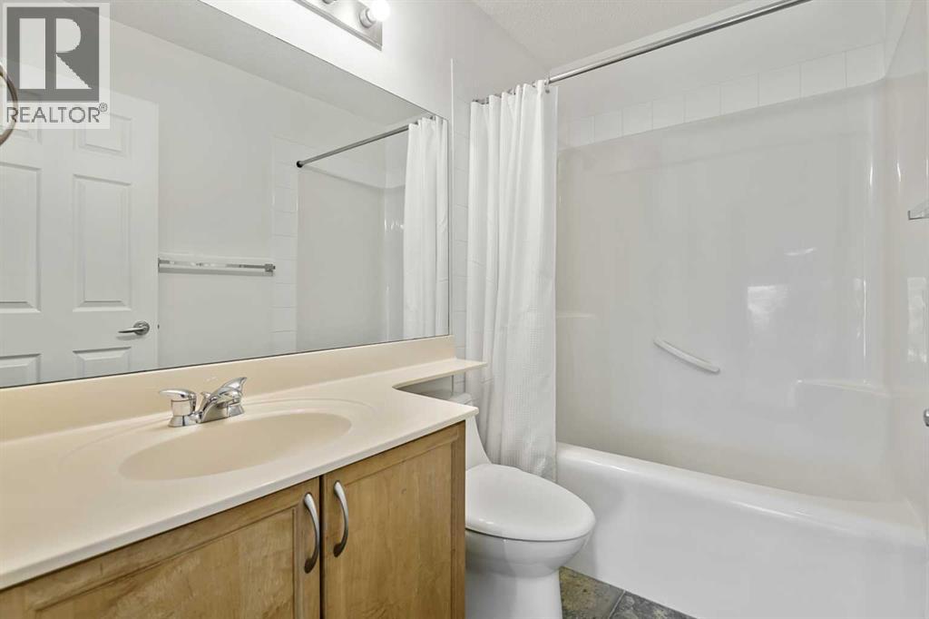 14 Crystal Shores Hill, Okotoks, Alberta  T1S 2H7 - Photo 26 - A2311680
