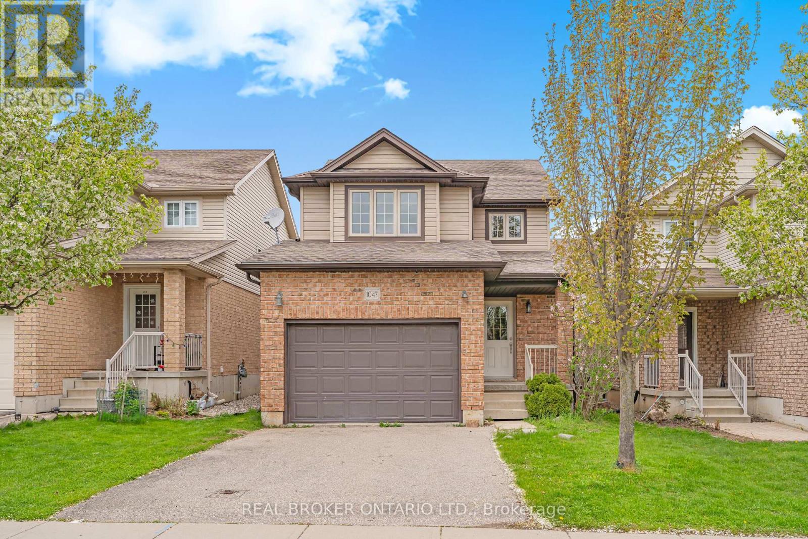 1047 MARQUETTE DRIVE