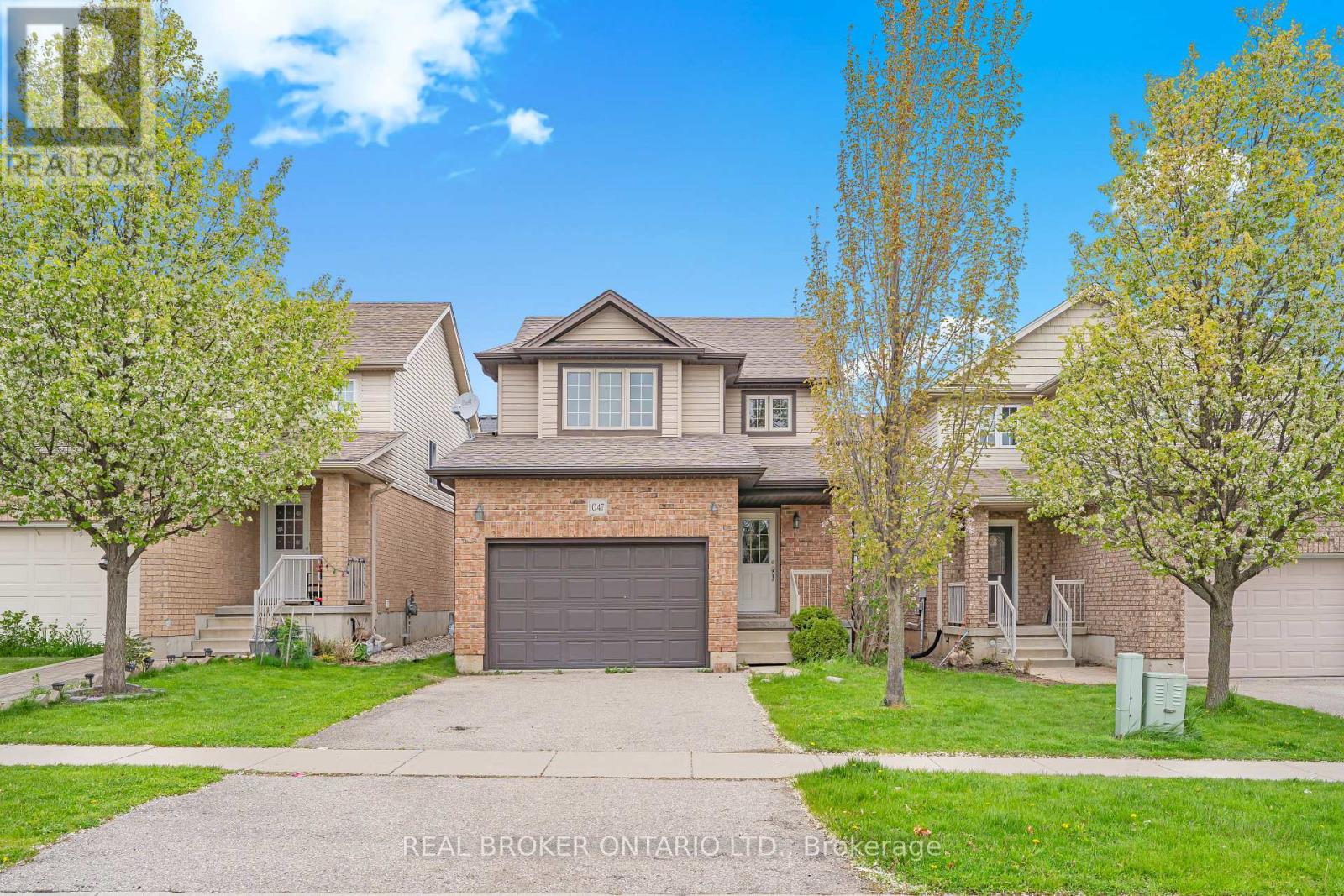 1047 Marquette Drive, Woodstock, Ontario  N4V 0A9 - Photo 3 - X13164056
