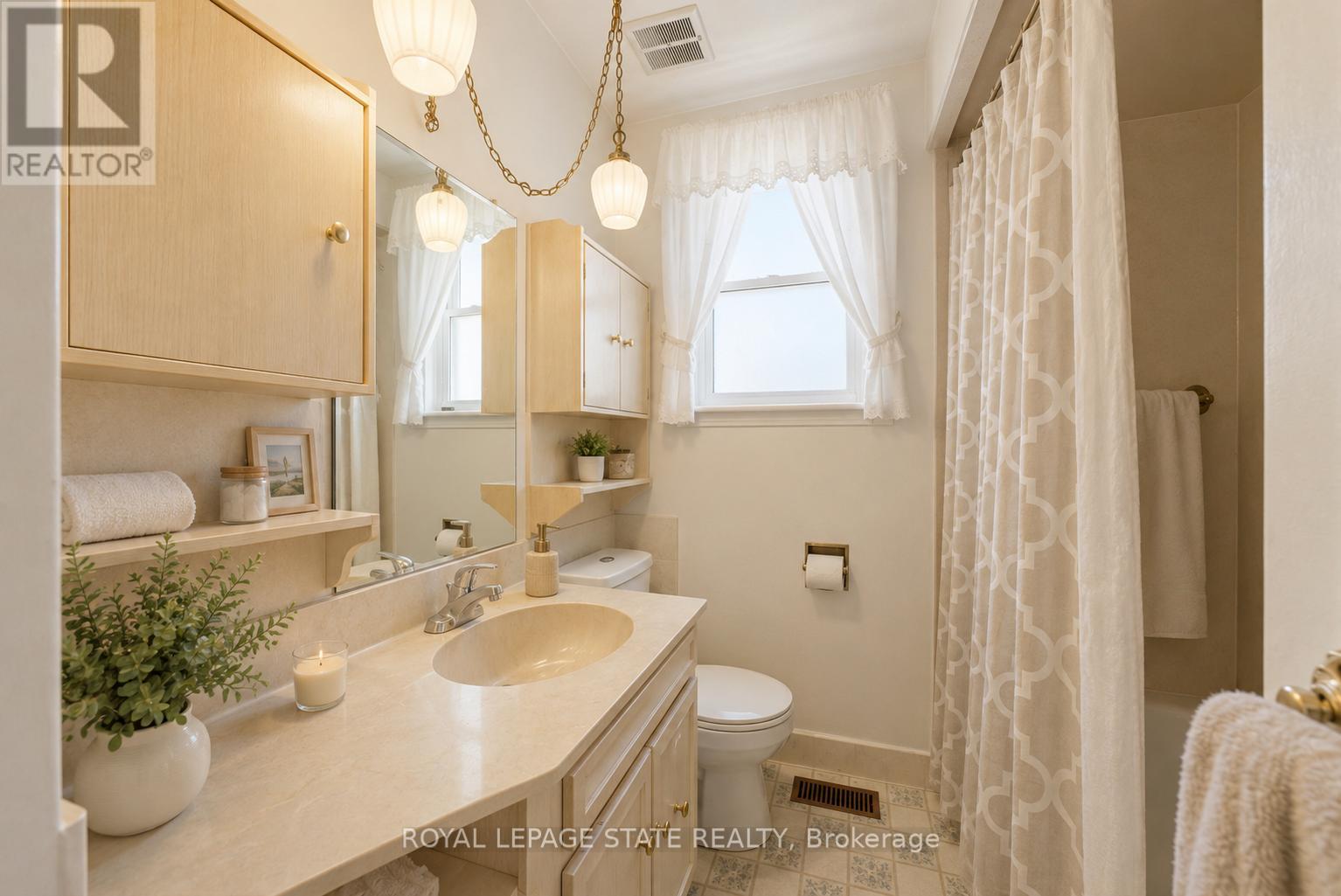 257 West 2nd Street, Hamilton, Ontario  L9C 3G6 - Photo 20 - X13164104