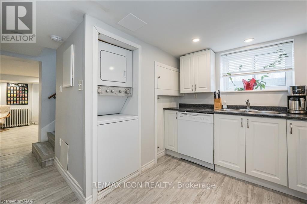 64 Sheldon Avenue N, Kitchener, Ontario  N2H 3M4 - Photo 40 - X13164122