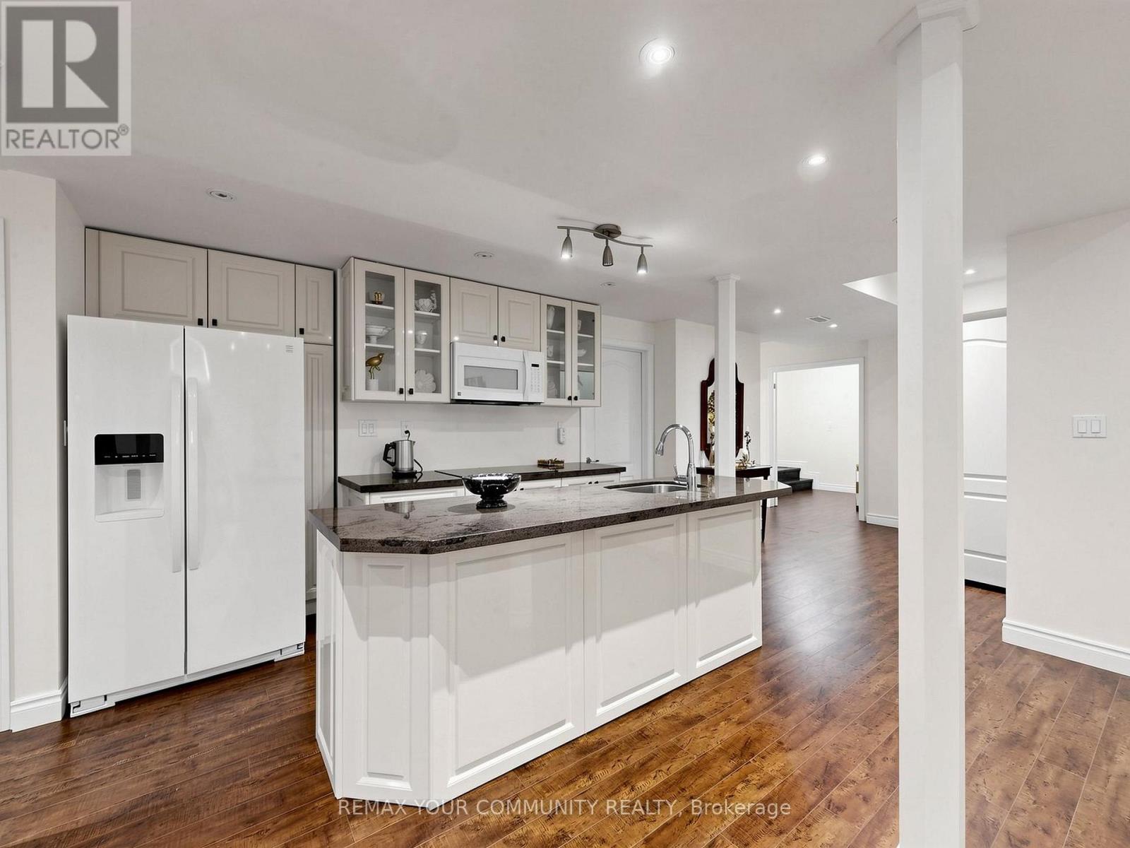 48 Lady Angela Lane, Vaughan, Ontario  L6A 4S7 - Photo 40 - N13159058