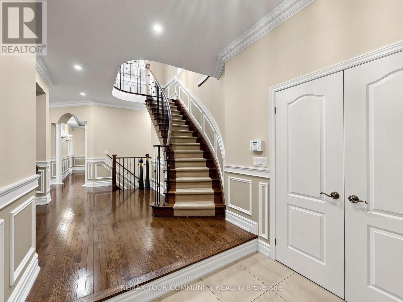 48 Lady Angela Lane, Vaughan, Ontario  L6A 4S7 - Photo 18 - N13159058