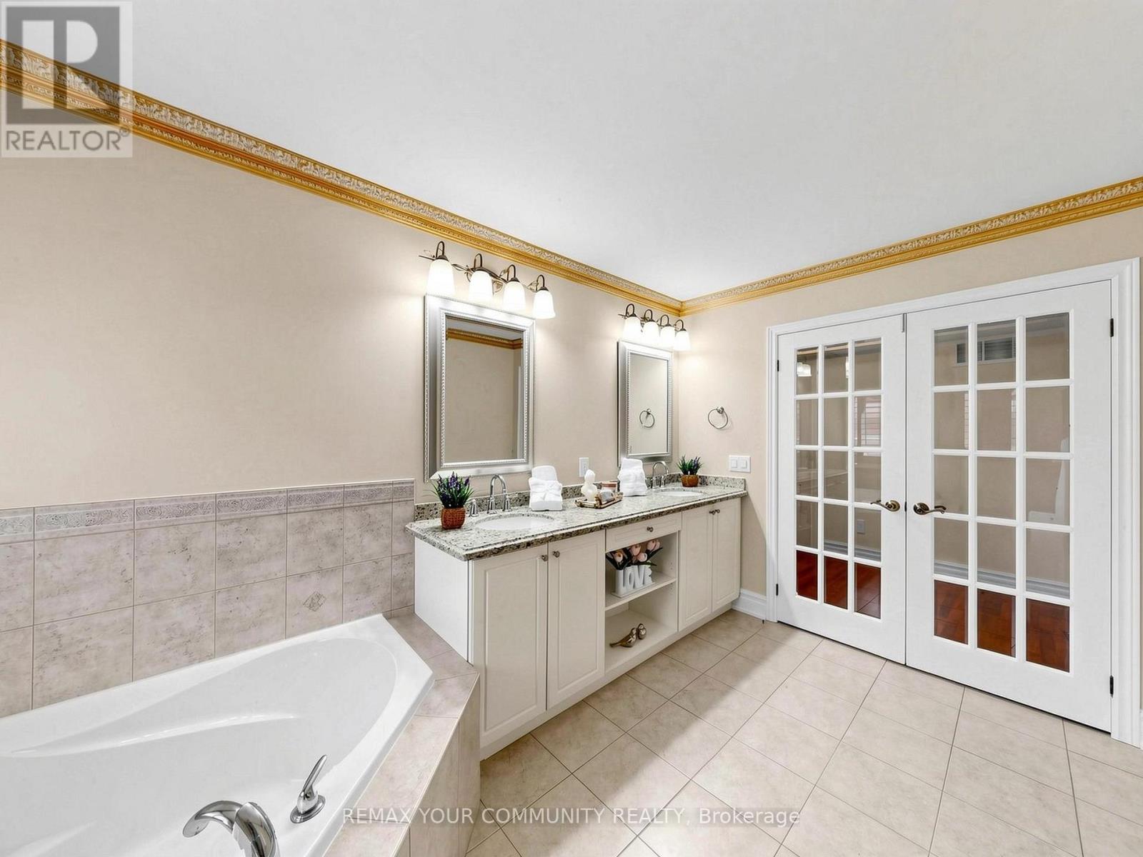 48 Lady Angela Lane, Vaughan, Ontario  L6A 4S7 - Photo 26 - N13159058