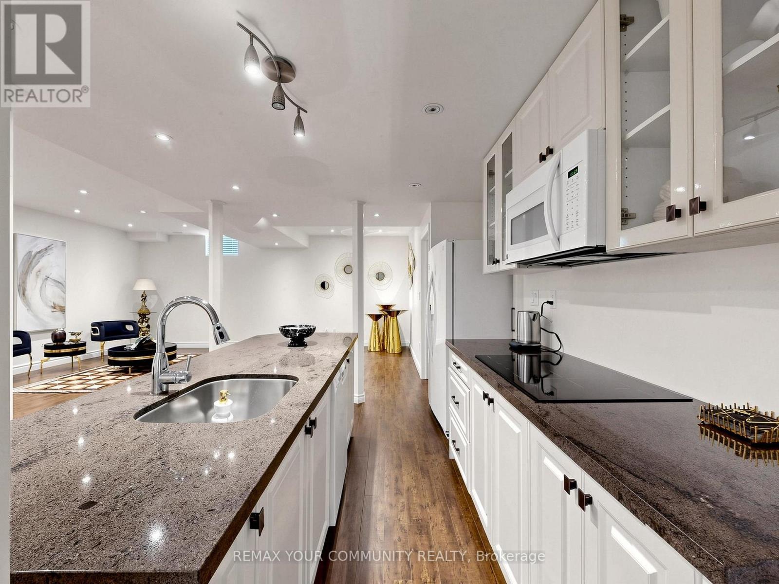 48 Lady Angela Lane, Vaughan, Ontario  L6A 4S7 - Photo 41 - N13159058