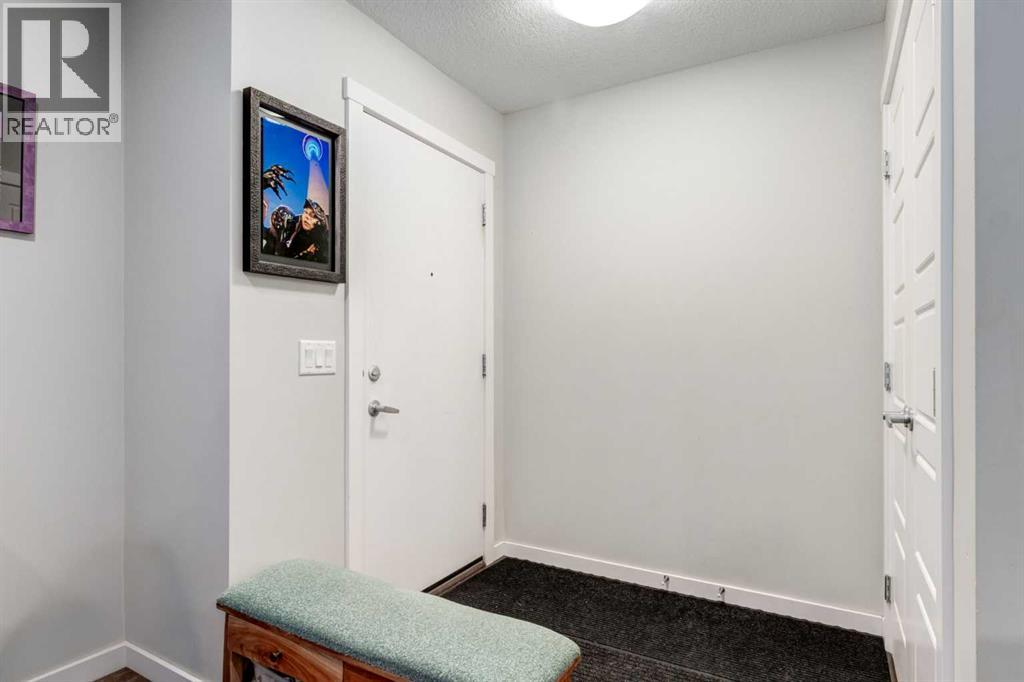 19484 37 Street SE, Calgary, Alberta  T3M 2W9 - Photo 3 - A2292109