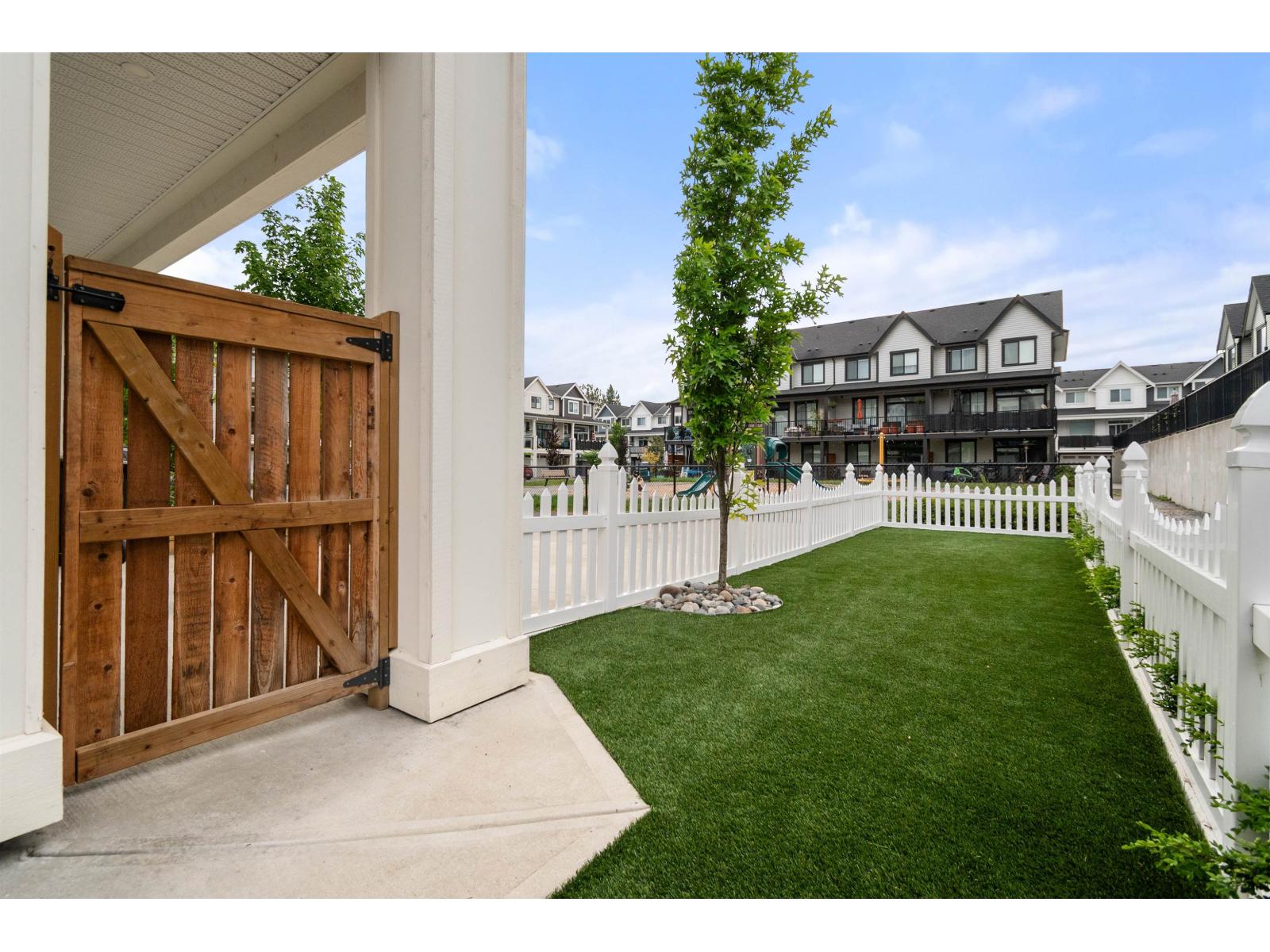 44529 Freshwater Drive, Sardis South, Chilliwack, British Columbia  V2R 6A3 - Photo 32 - R3126870