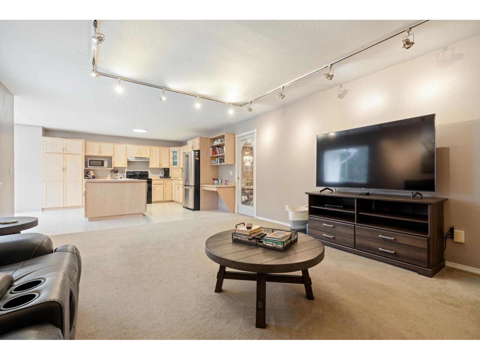 6202 189 Street, Surrey, British Columbia  V3S 7T7 - Photo 20 - R3103520