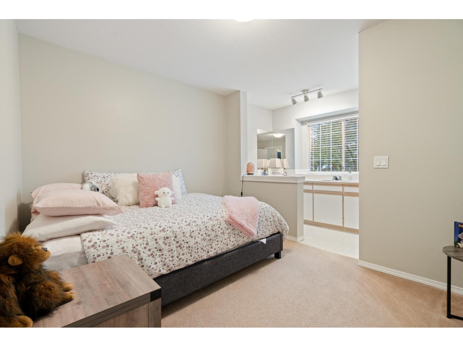 6202 189 Street, Surrey, British Columbia  V3S 7T7 - Photo 30 - R3103520