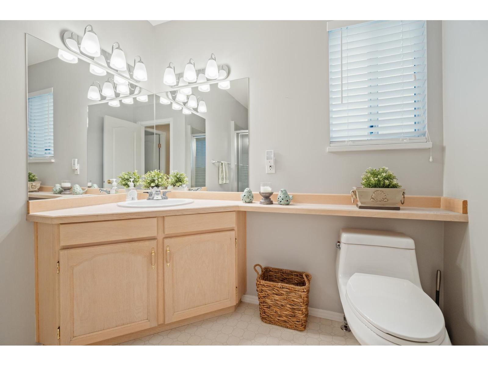 6202 189 Street, Surrey, British Columbia  V3S 7T7 - Photo 25 - R3103520