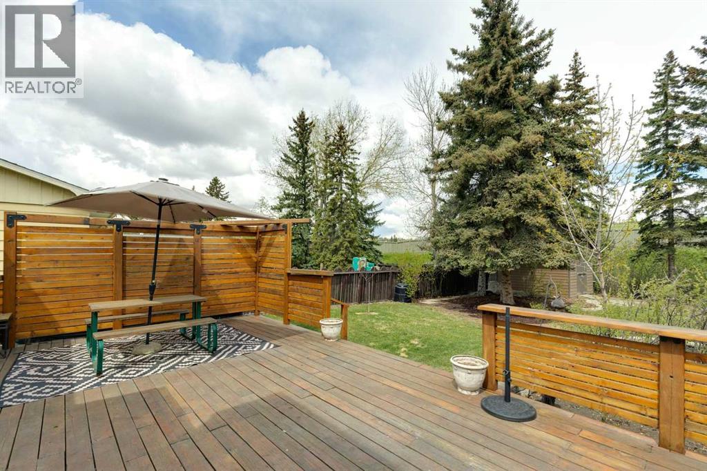 119 Dalhurst Way NW, Calgary, Alberta  T3A 1P1 - Photo 32 - A2310192
