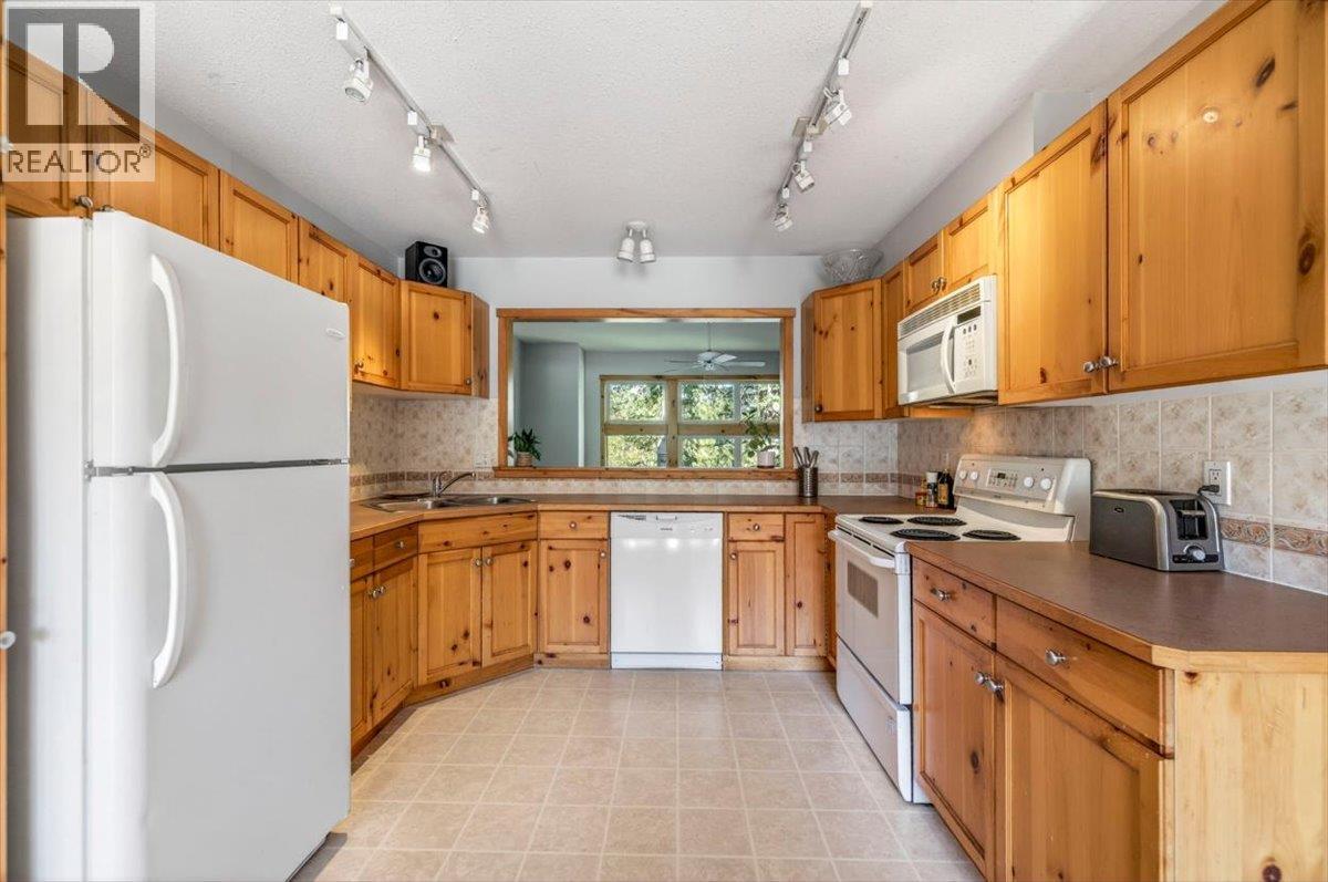 6 Creek Place Unit# A, Fernie, British Columbia  V0B 1M4 - Photo 23 - 10388452
