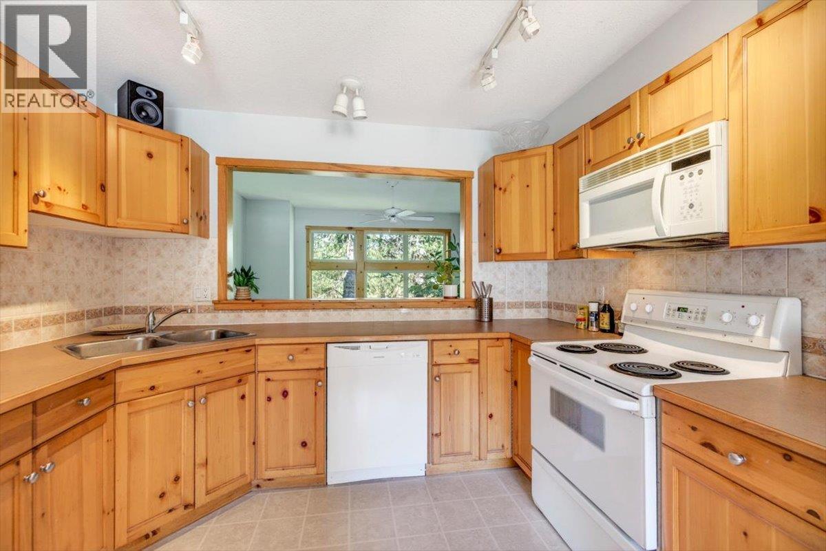 6 Creek Place Unit# A, Fernie, British Columbia  V0B 1M4 - Photo 24 - 10388452