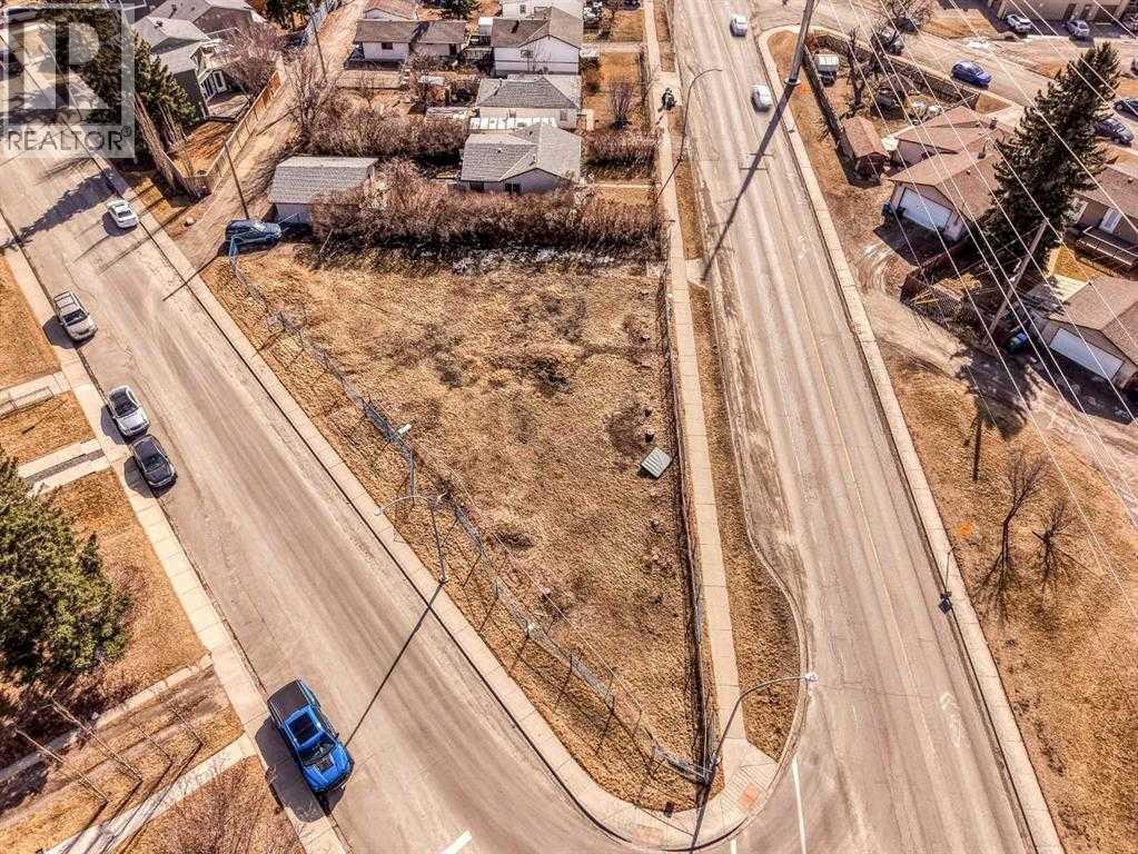 1916 & 1928 Home Road, Calgary, Alberta  T1X 0Y4 - Photo 3 - A2313994