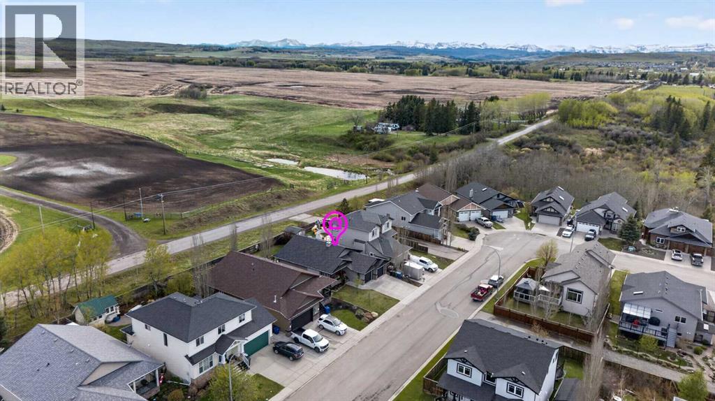 283 Willow Ridge Manor, Diamond Valley, Alberta  T0L 0H0 - Photo 2 - A2313366