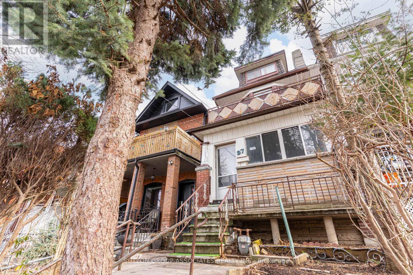 97 PENDRITH STREET, Toronto, Ontario