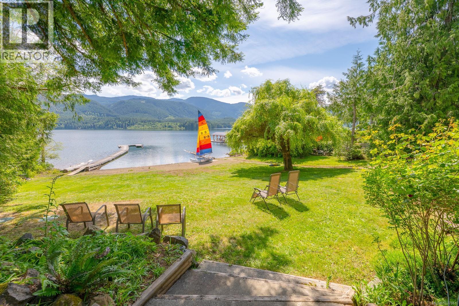 9242 Stirling Arm Dr, Port Alberni, British Columbia