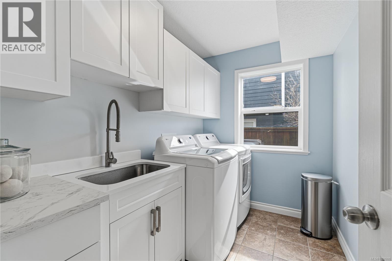 967 Sanika Close, French Creek, British Columbia  V9P 0B8 - Photo 16 - 1037800