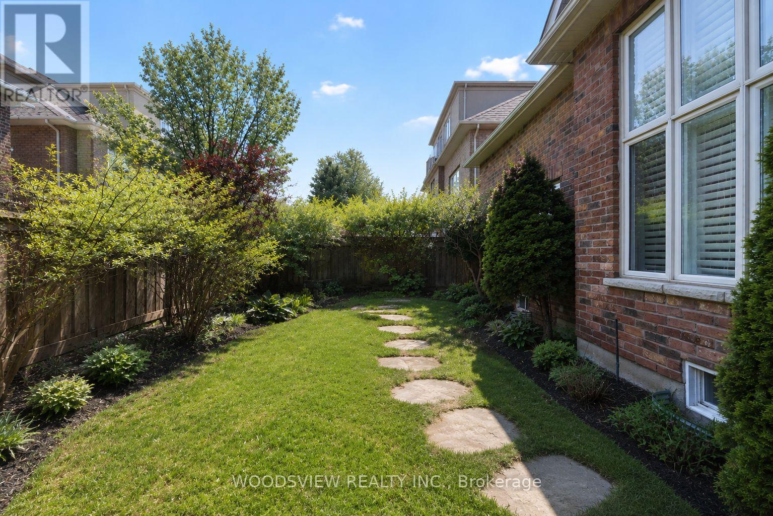 19 Weslock Crescent, Aurora, Ontario L4G 7Y9 - Photo 35 - N13161572