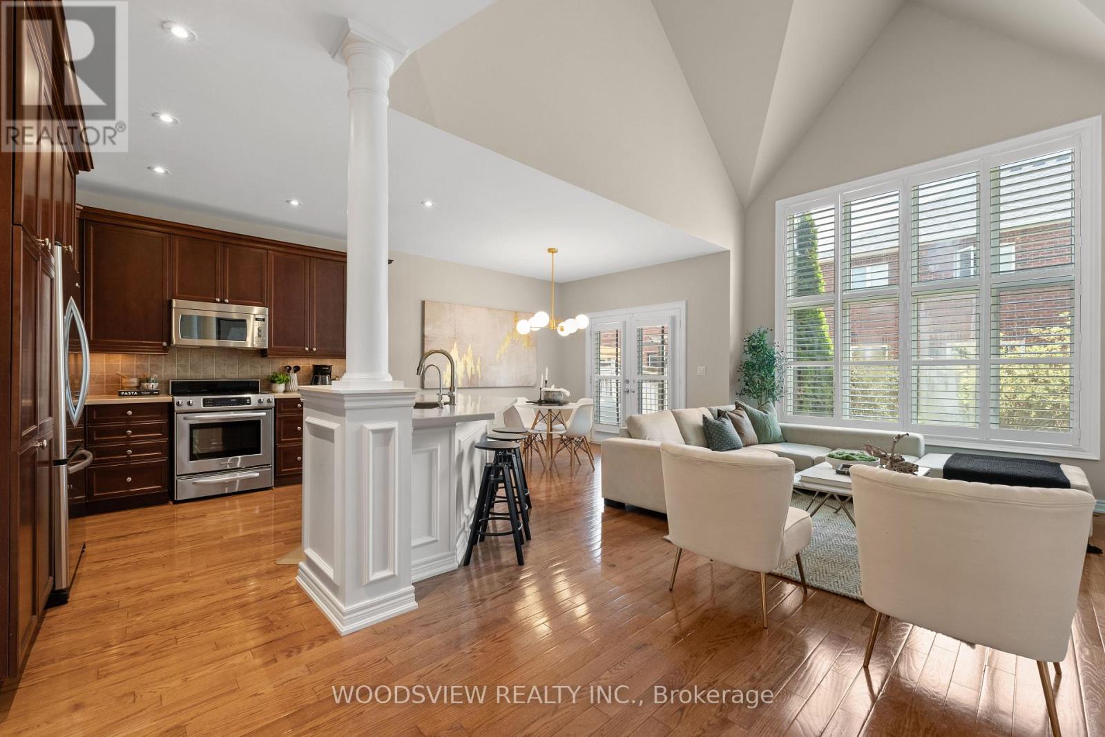 19 Weslock Crescent, Aurora, Ontario L4G 7Y9 - Photo 11 - N13161572
