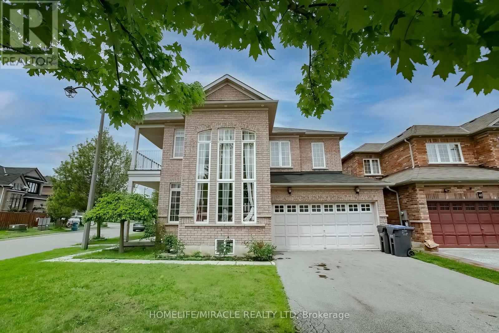 1 BUCKLER STREET, Brampton, Ontario