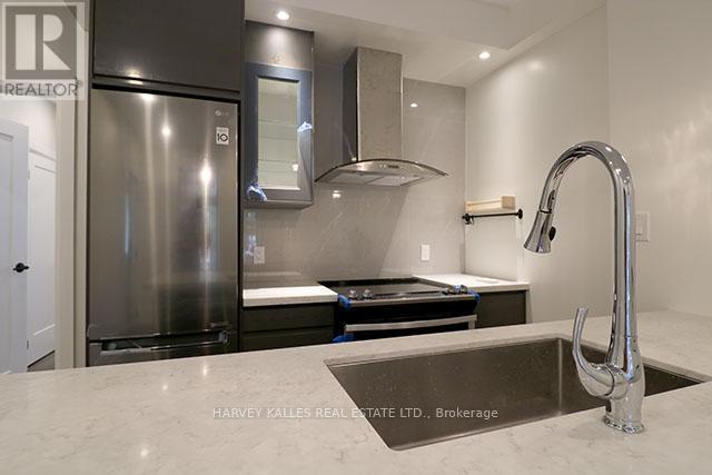 Main - 488 Lansdowne Avenue, Toronto, Ontario  M6H 3Y3 - Photo 3 - C13161756