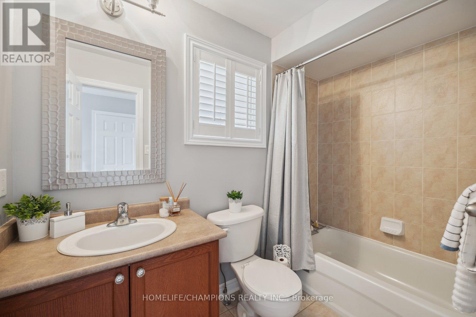 12 Driscoll Drive, Ajax, Ontario  L1T 0J1 - Photo 21 - E13161694