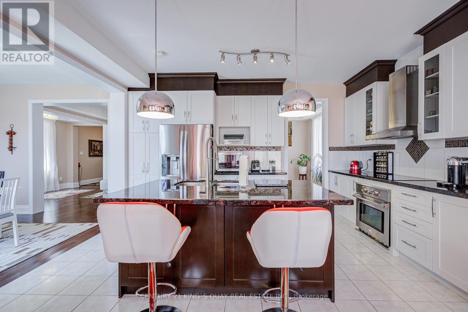 66 Bush Ridges Avenue, Richmond Hill, Ontario  L4E 0P1 - Photo 15 - N13161796
