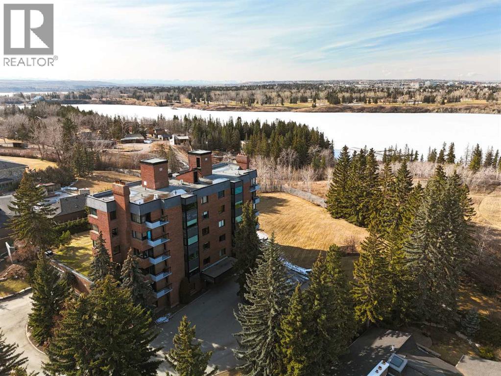 3s, 222 Eagle Ridge Drive SW, Calgary, Alberta  T2V 2V7 - Photo 2 - A2294419