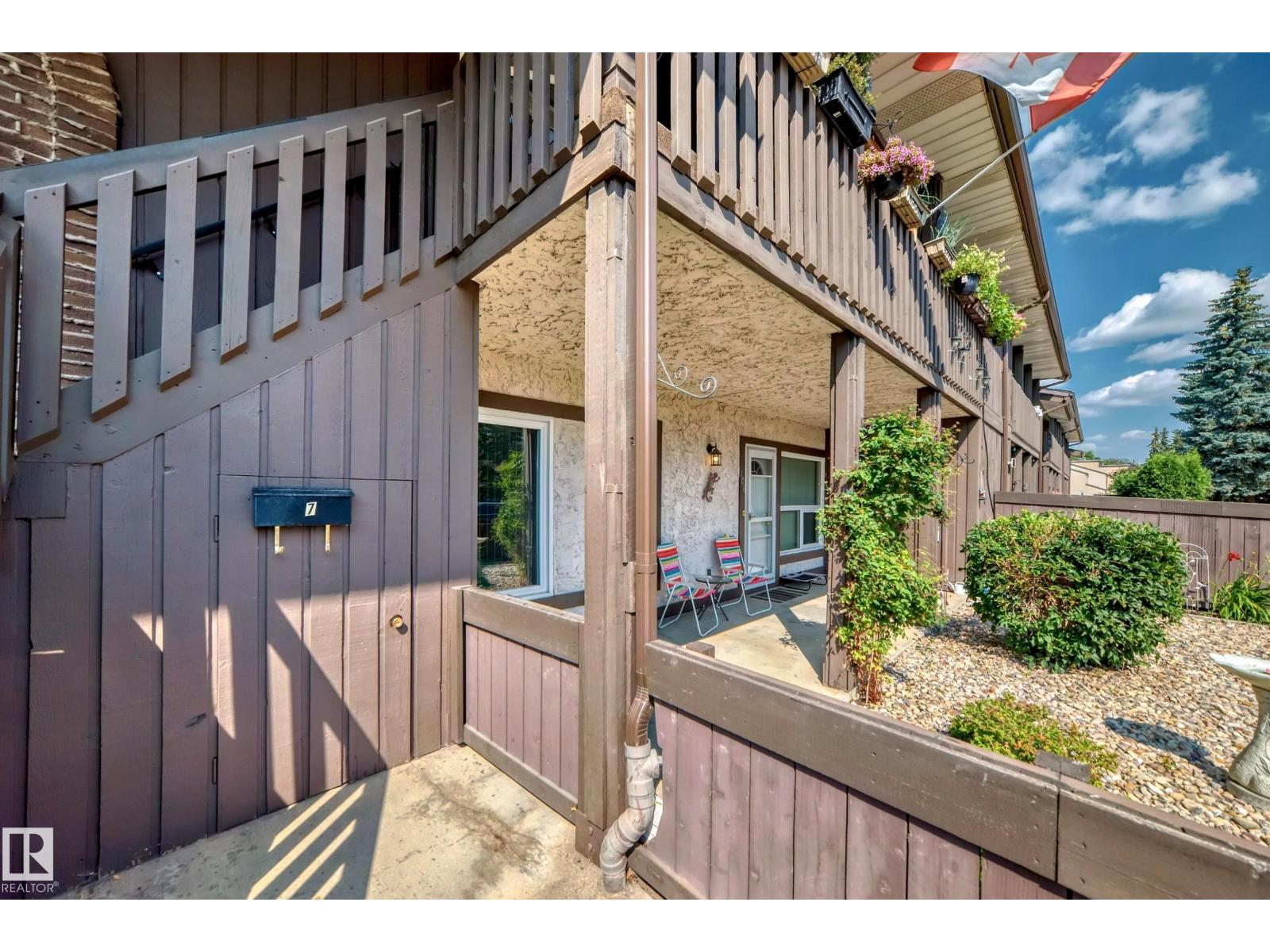 106 Surrey Gardens Gd Nw, Edmonton, Alberta  T5T 1Z3 - Photo 39 - E4489486