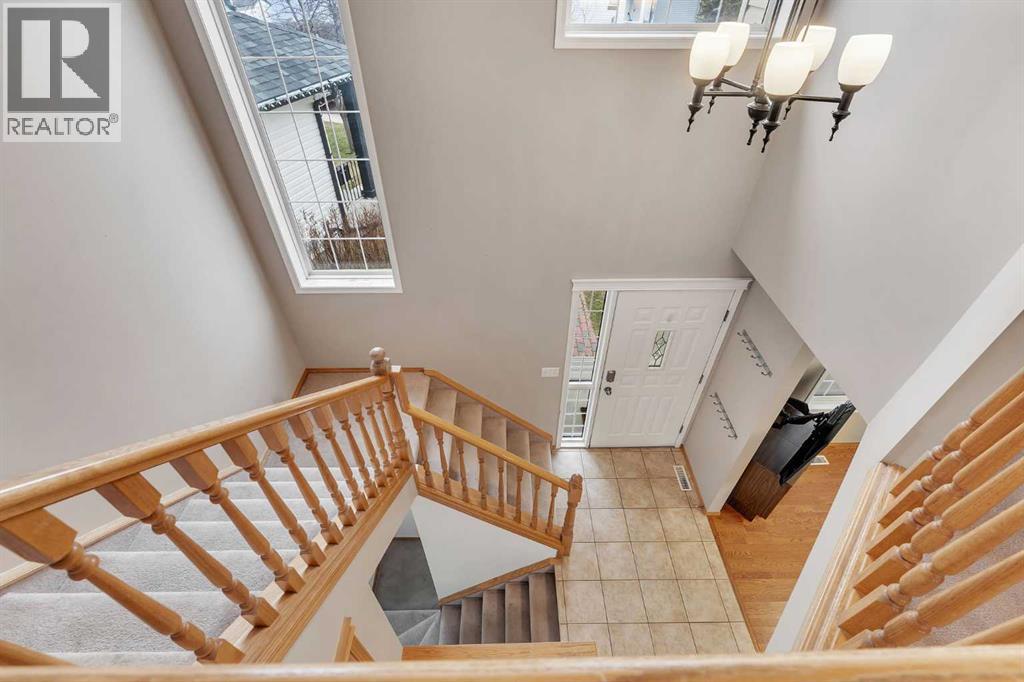 52 Covewood Green NE, Calgary, Alberta  T3K 5G5 - Photo 4 - A2296226