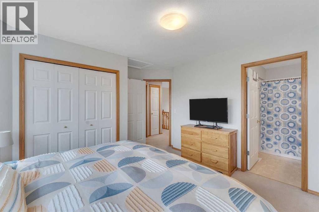 52 Covewood Green NE, Calgary, Alberta  T3K 5G5 - Photo 22 - A2296226