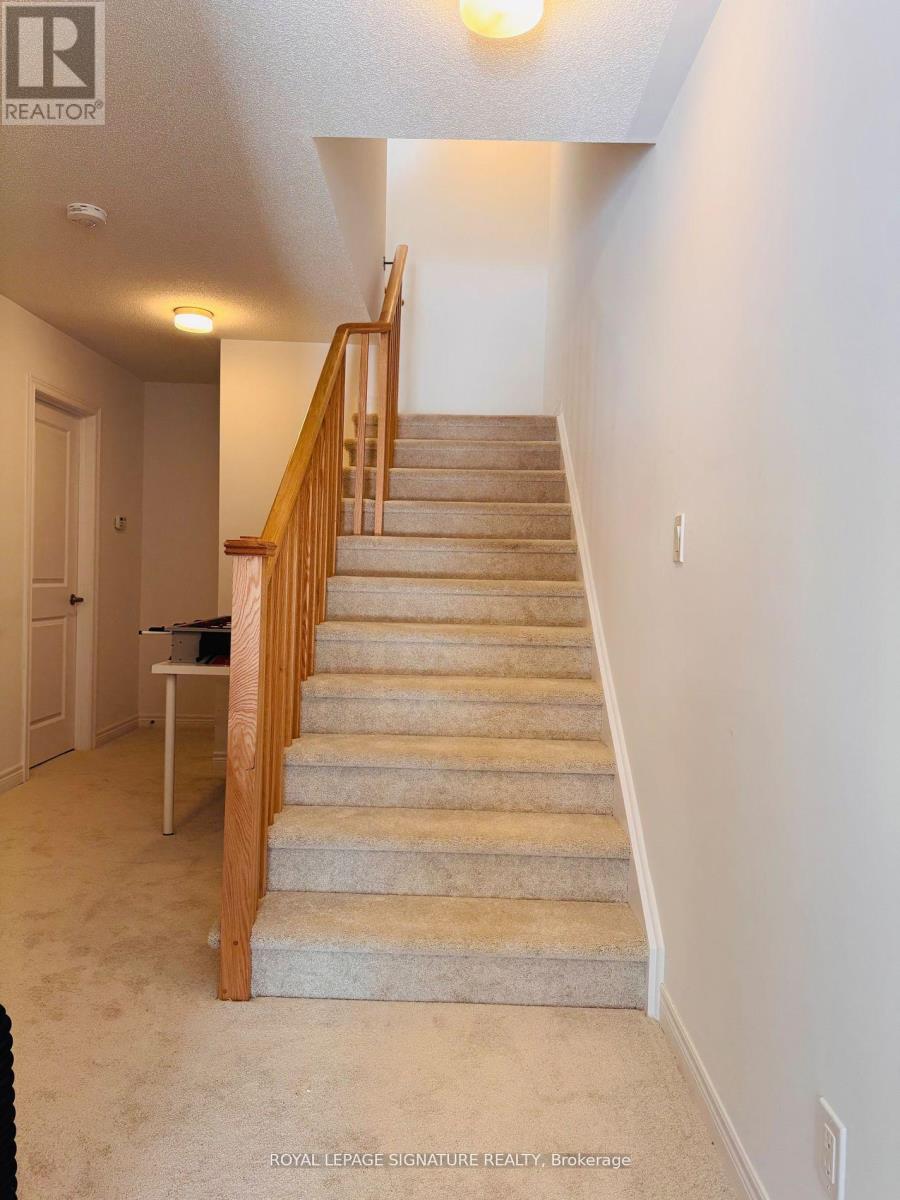 2037 Cameron Lott Crescent, Oshawa, Ontario  L1H 7K5 - Photo 4 - E13161616