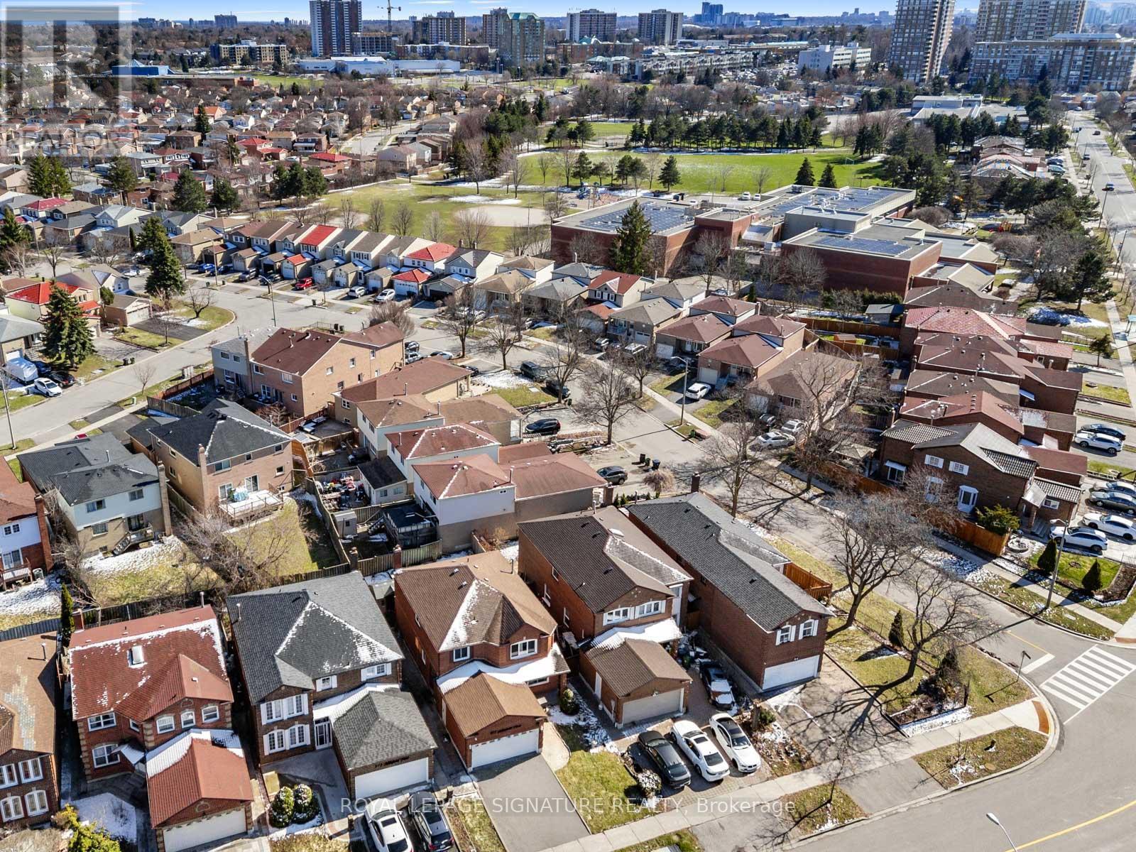 171 Hupfield Trail, Toronto, Ontario  M1B 4P1 - Photo 41 - E13161612