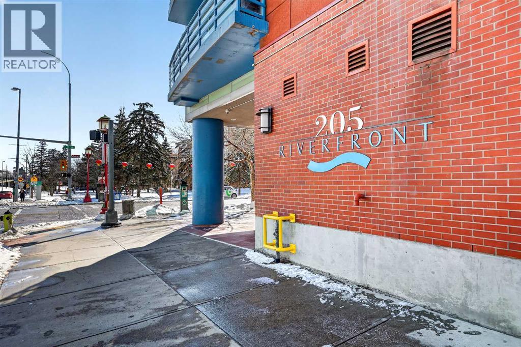 312, 205 Riverfront Avenue SW, Calgary, Alberta  T2P 5K4 - Photo 2 - A2311238
