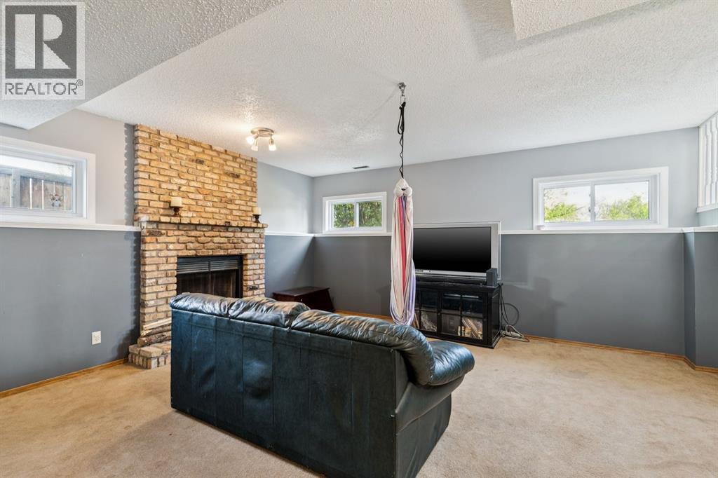 34 Shawfield Place SW, Calgary, Alberta  T2Y 1Y7 - Photo 20 - A2312417