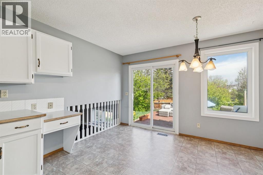 34 Shawfield Place SW, Calgary, Alberta  T2Y 1Y7 - Photo 12 - A2312417