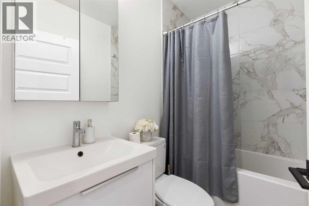 60 Belmont Villas SW, Calgary, Alberta  T2X 4W2 - Photo 33 - A2312913