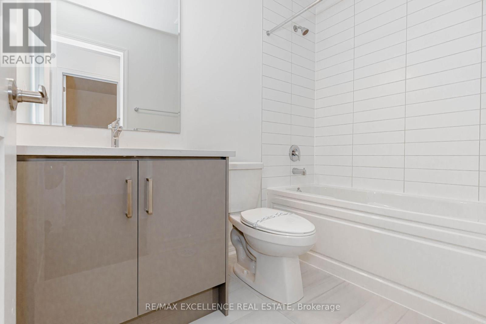 8 Elantra Drive, Brampton, Ontario  L7A 5M6 - Photo 40 - W13162848