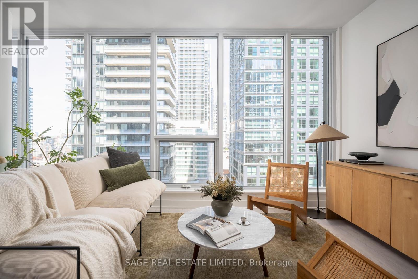 1712 - 35 MERCER STREET, Toronto, Ontario