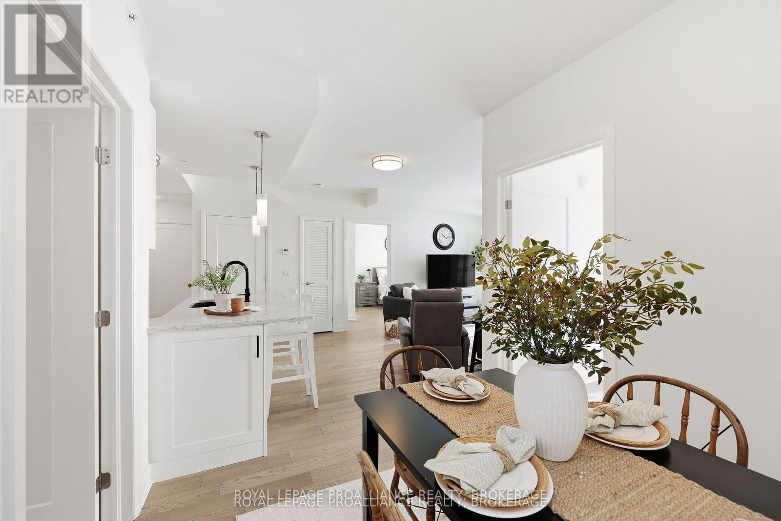 410 - 129a South Street, Gananoque, Ontario  K7G 0A9 - Photo 13 - X13161352