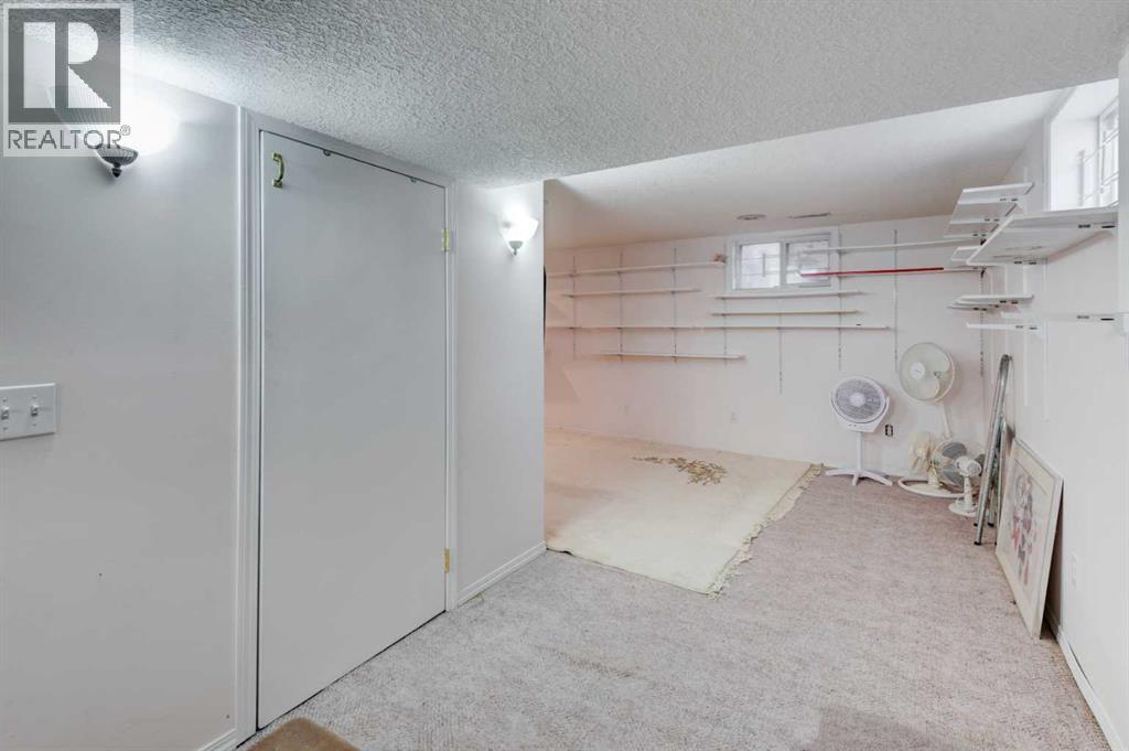 2318 Bowness Road NW, Calgary, Alberta  T2N 3L5 - Photo 22 - A2307109