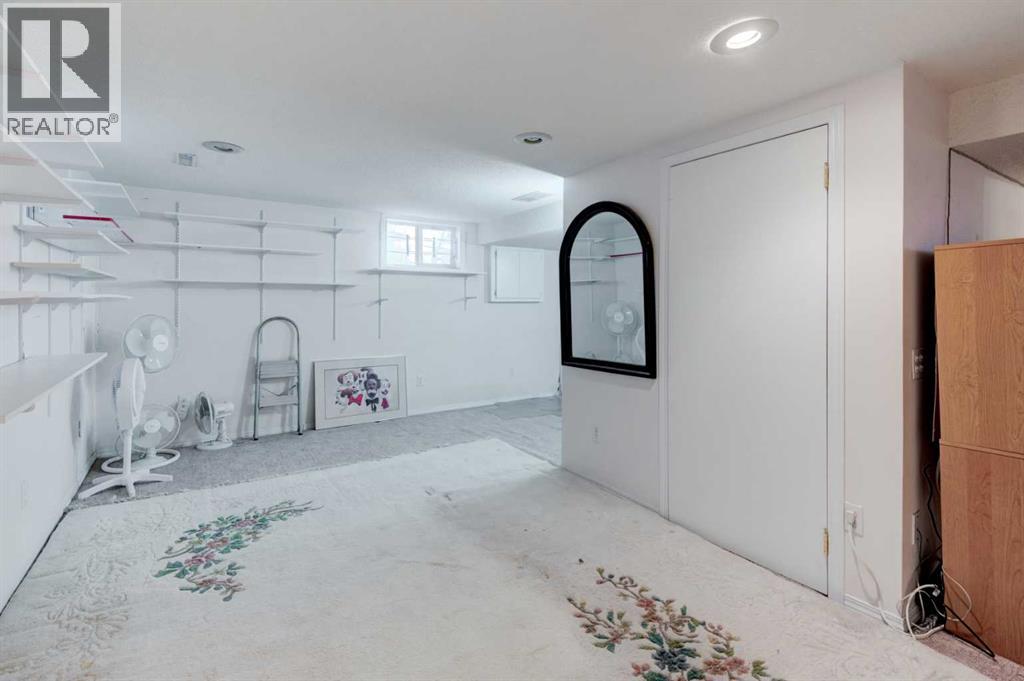 2318 Bowness Road NW, Calgary, Alberta  T2N 3L5 - Photo 24 - A2307109