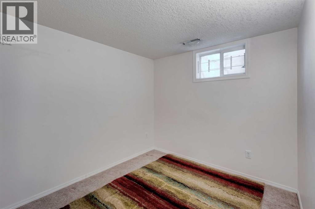 2318 Bowness Road NW, Calgary, Alberta  T2N 3L5 - Photo 26 - A2307109