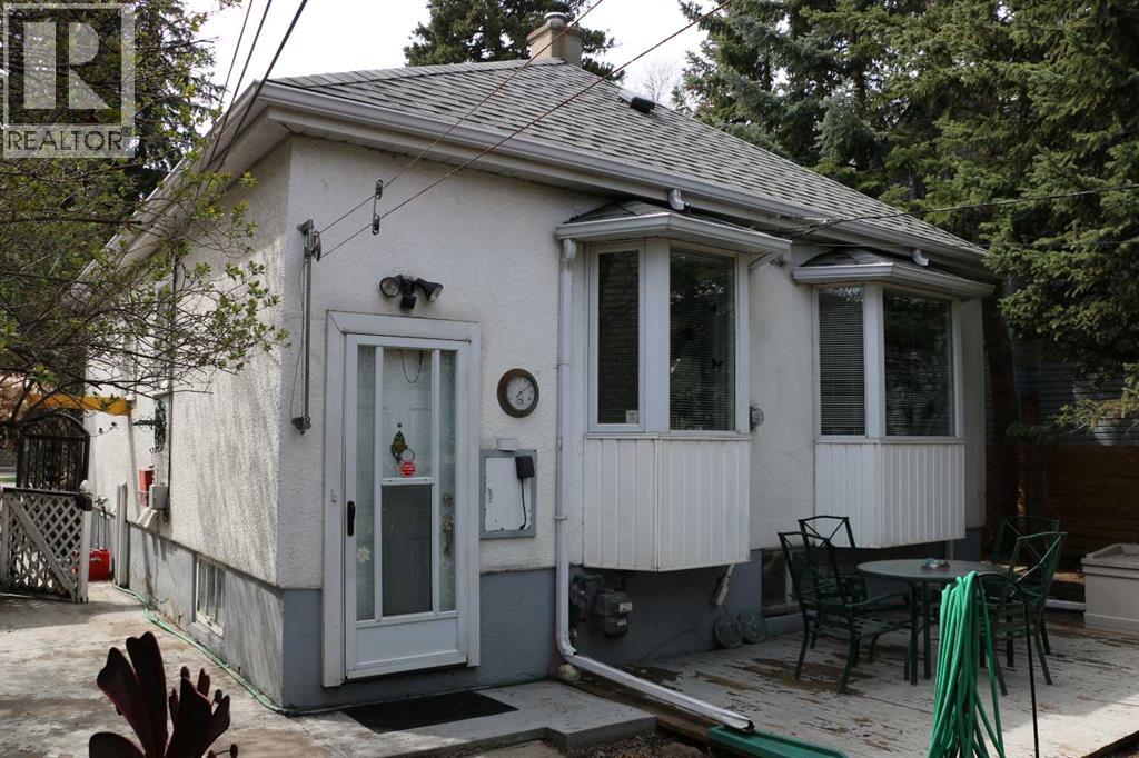2318 Bowness Road NW, Calgary, Alberta  T2N 3L5 - Photo 30 - A2307109