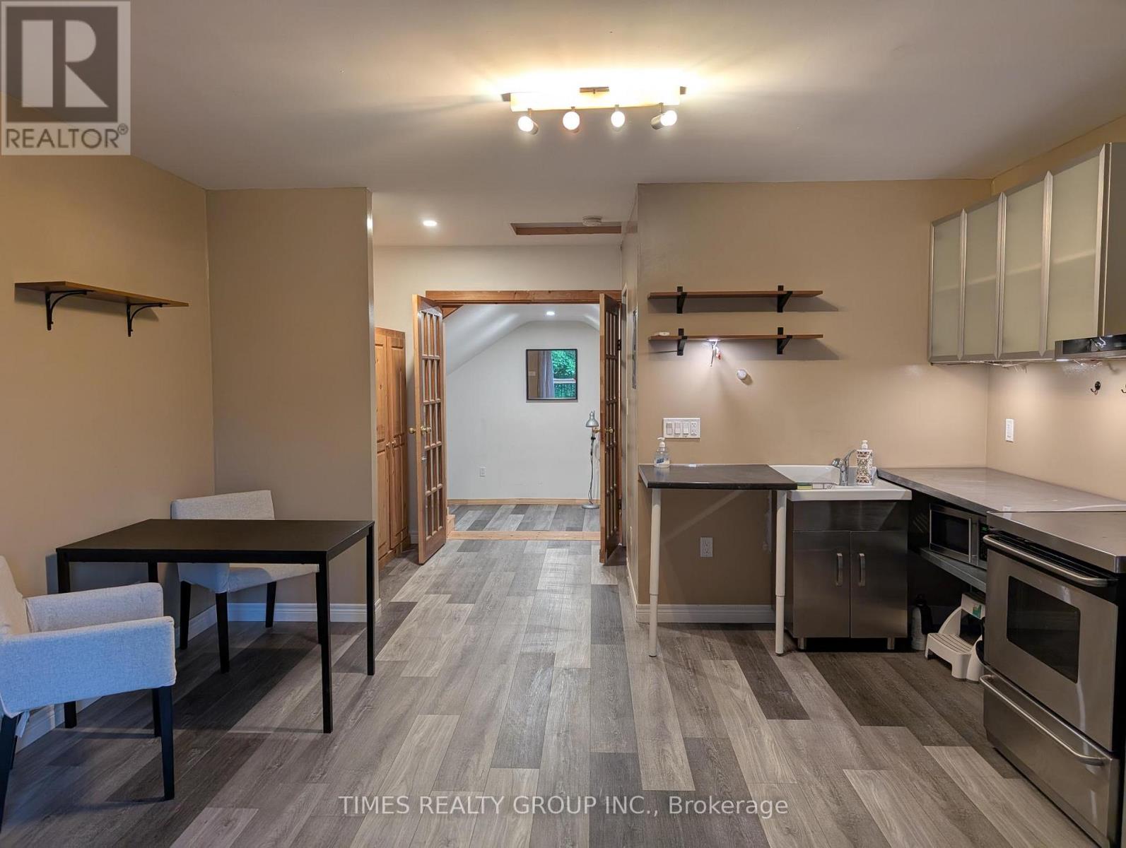 174 Kincardine Street, Grey Highlands, Ontario  N0C 1K0 - Photo 5 - X12927624