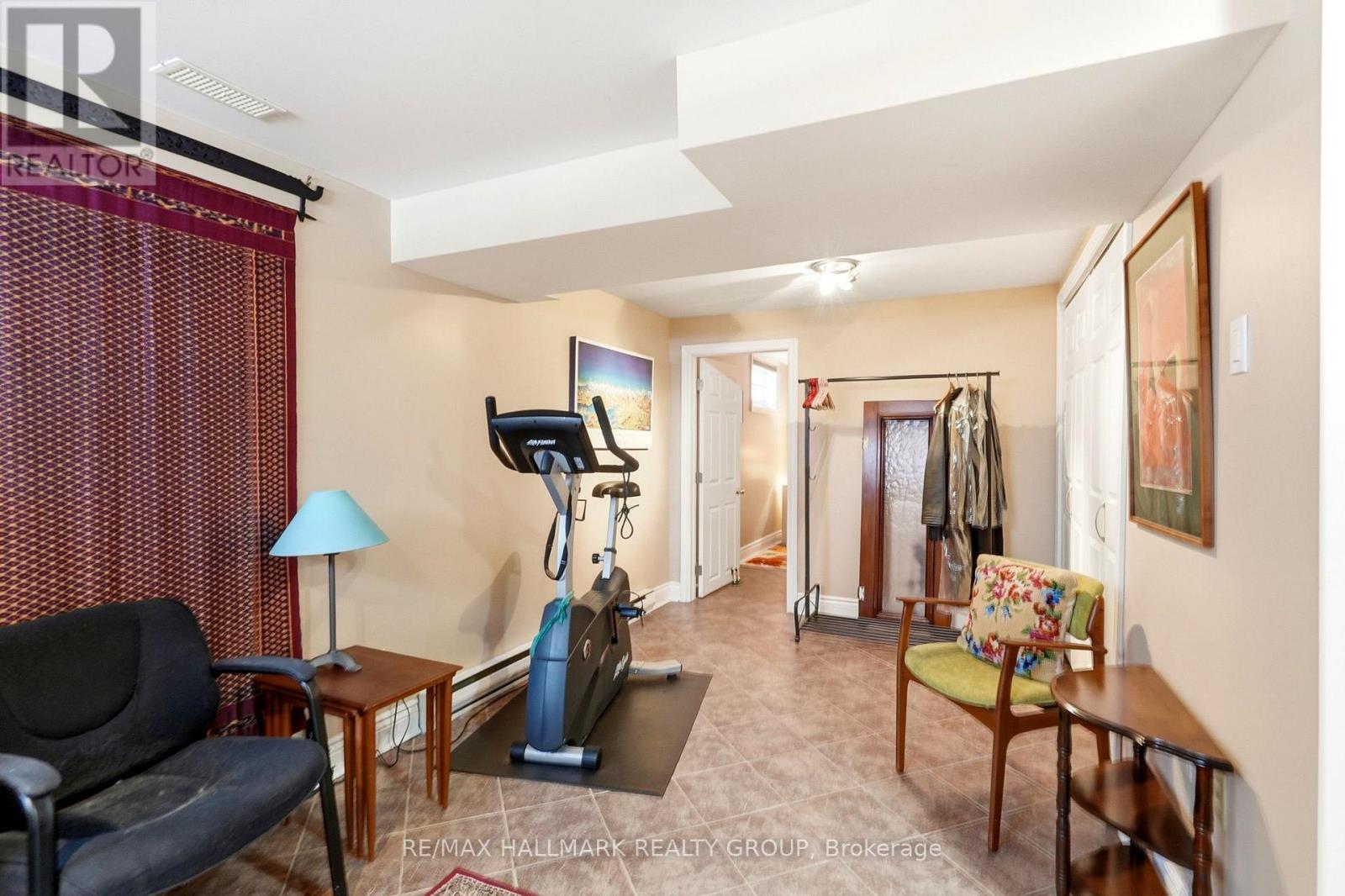 53 Scrivens Street, Ottawa, Ontario  K2B 8M6 - Photo 39 - X12970568