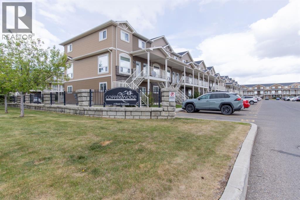 69, 51 Keystone Terrace W, Lethbridge, Alberta  T1J 5B8 - Photo 1 - A2313552